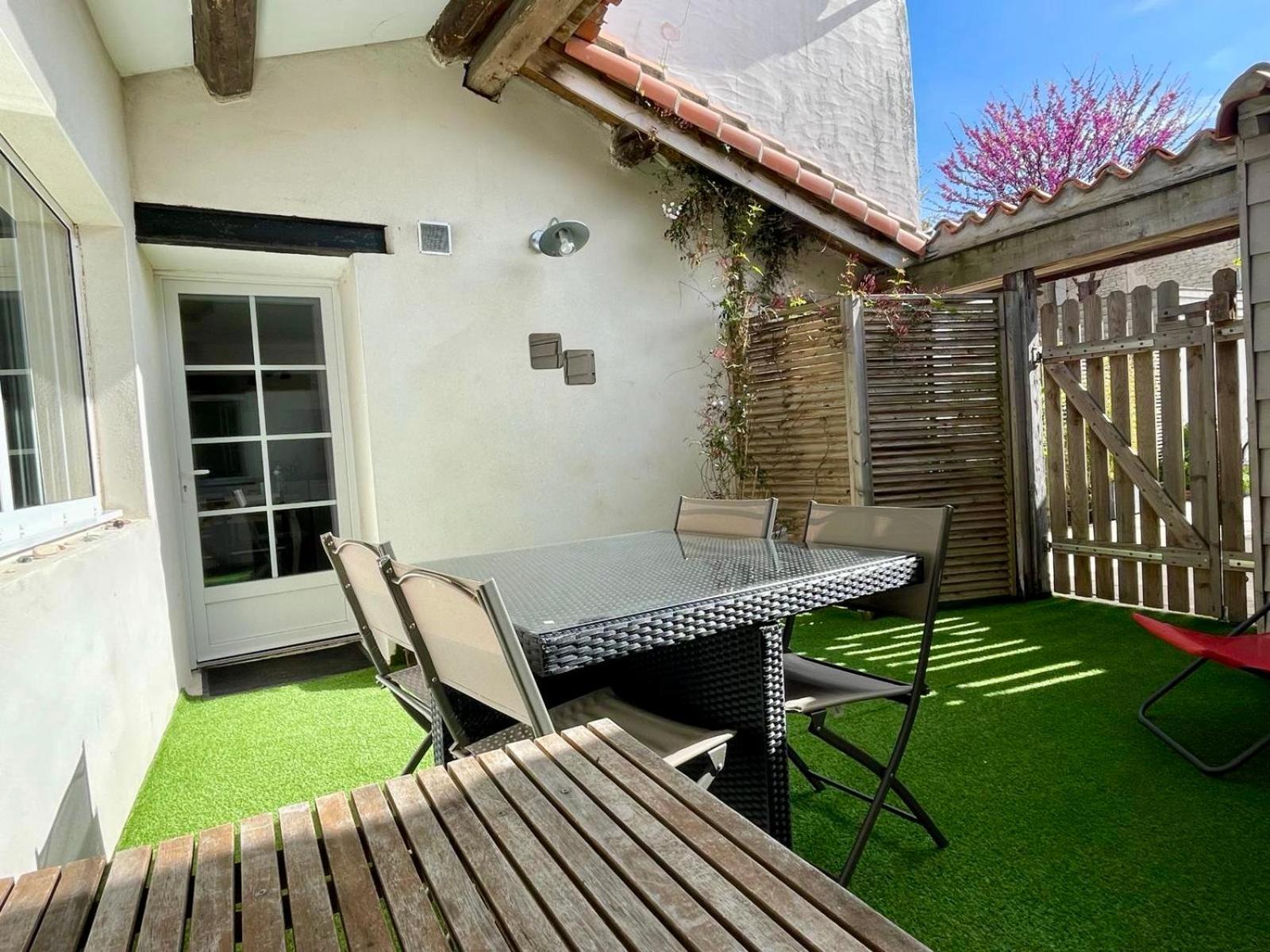 Beau T3 *** Pour 2 A 4 Pers Avec Patio Privatif Apartment La Couarde-sur-Mer Ngoại thất bức ảnh